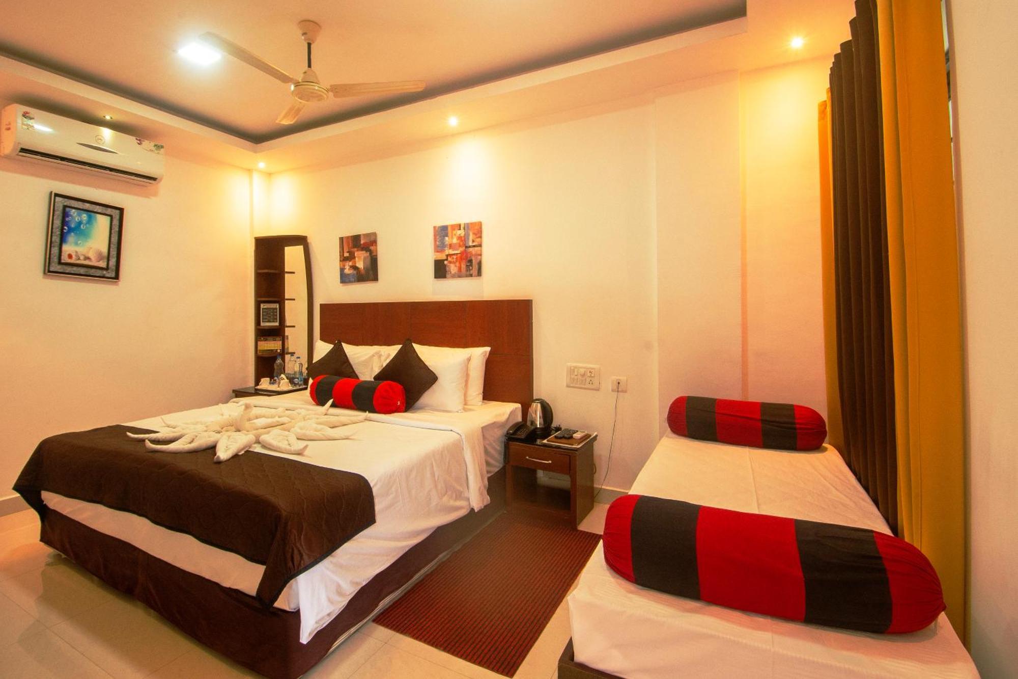 Coorg Jungle Camp Backwater Resort Suntikoppa Bagian luar foto