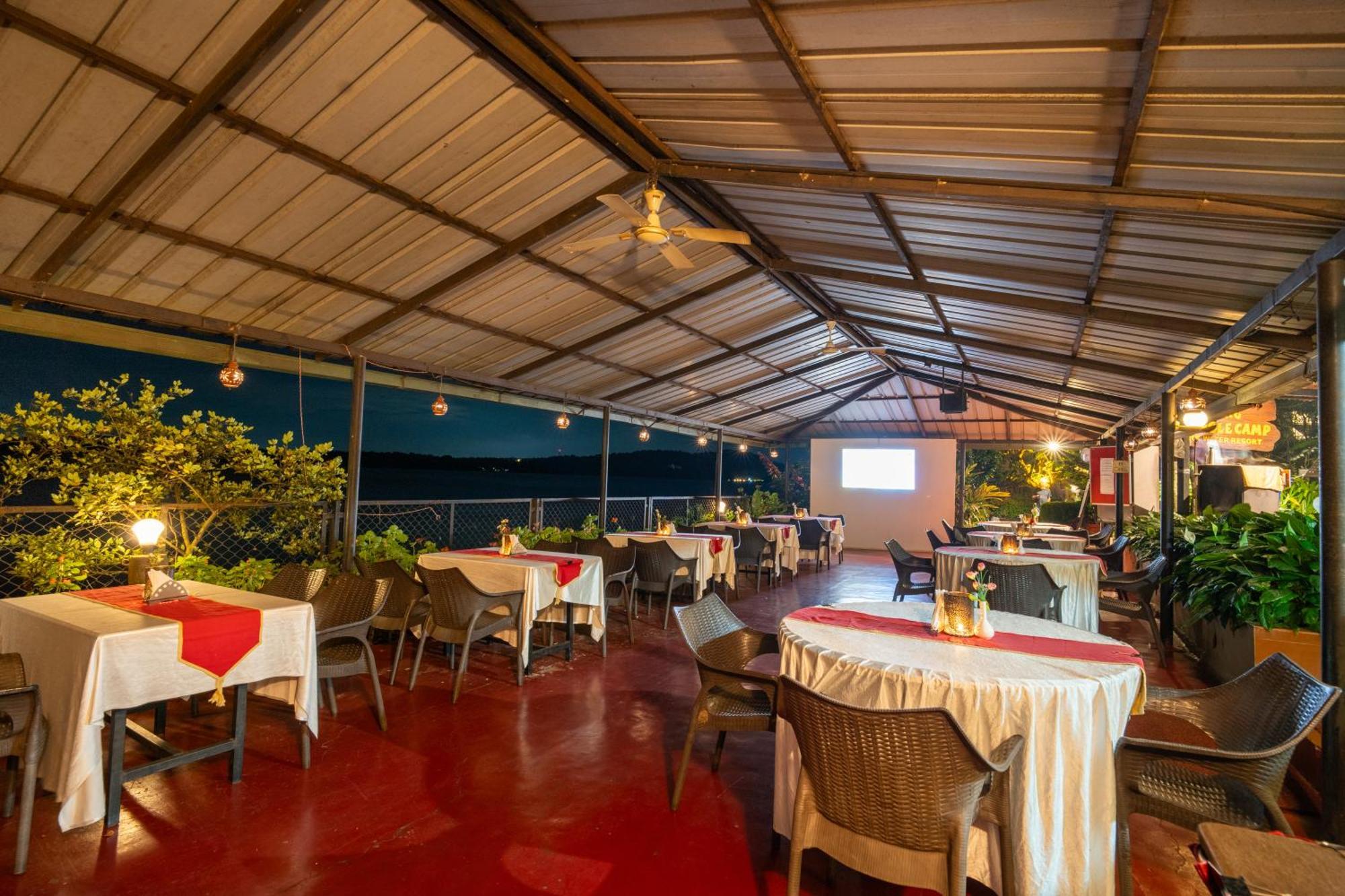 Coorg Jungle Camp Backwater Resort Suntikoppa Bagian luar foto